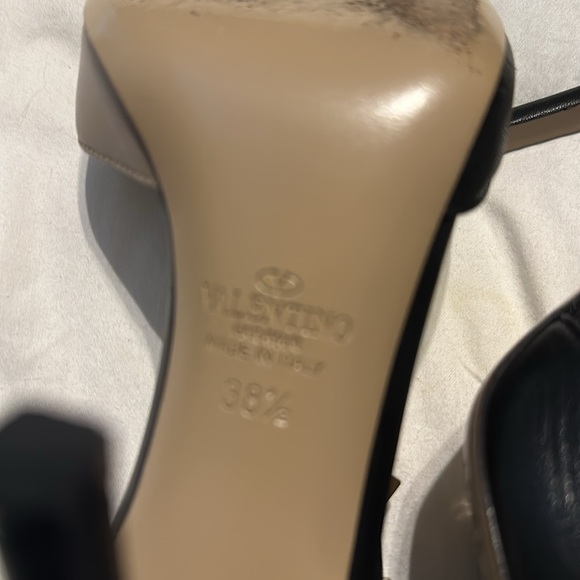 Valentino Rockstud Leather Sandles 8 1/2 - Picture 7 of 7